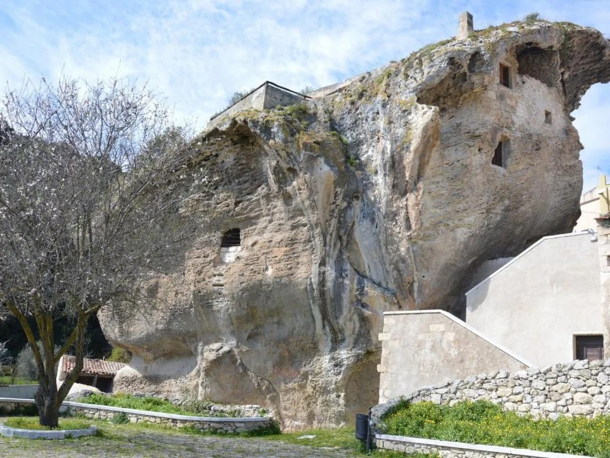 Domus de Janas di Sedini